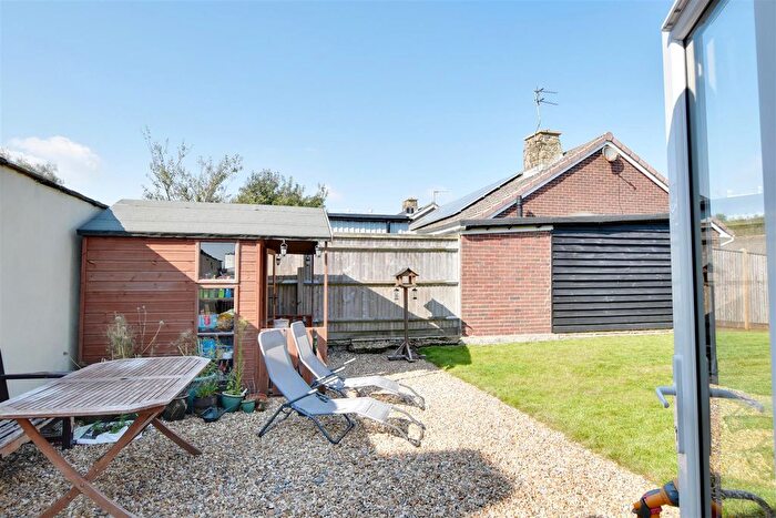 4 Bedroom Detached House For Sale In Oast House Road, Icklesham, Winchelsea, TN36
