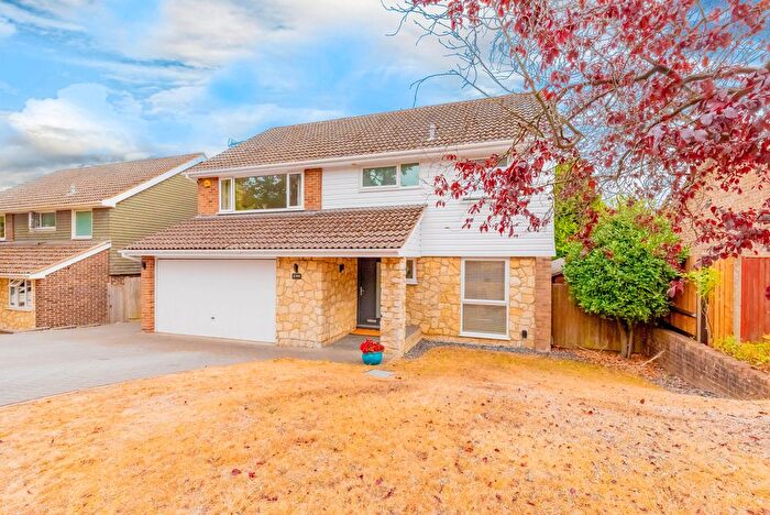 4 Bedroom Detached House For Sale In Redcrest Gardens, Camberley, GU15
