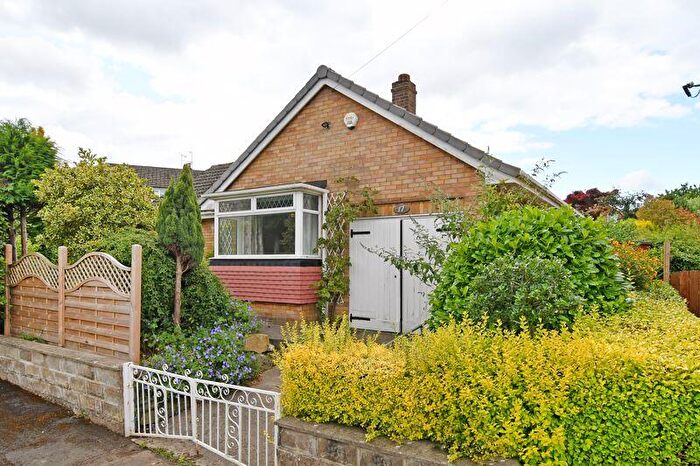 2 Bedroom Detached Bungalow For Sale In Woodvale Close, Walton, Chesterfield, S40