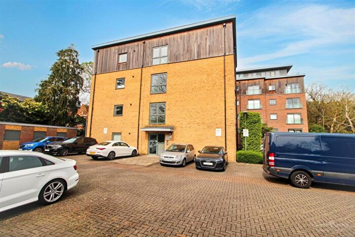 1 Bedroom Apartment For Sale In Southcote Lane, Reading, RG30