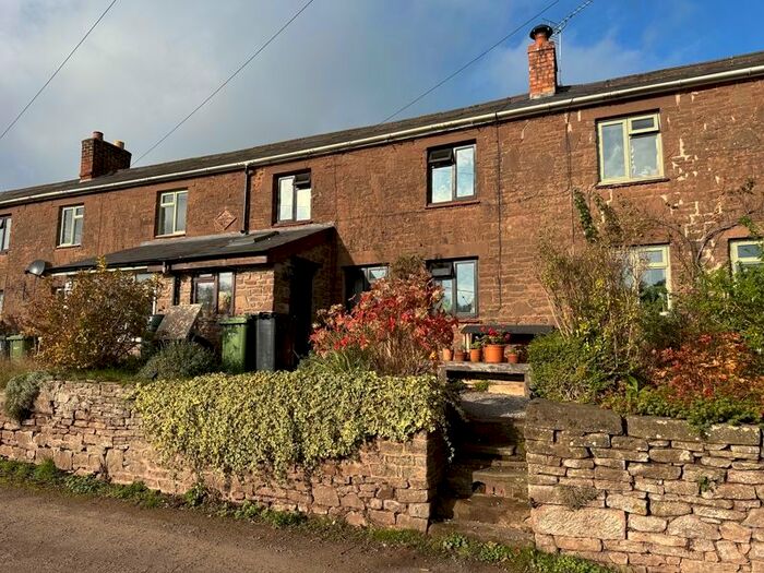 2 Bedroom Cottage To Rent In Hoarwithy, Hereford, HR2