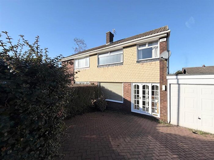 3 Bedroom House For Sale In Wood Lea, Houghton Le Spring, DH5