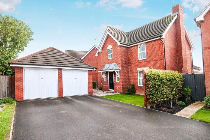4 Bedroom Detached House For Sale In Longwood Road, Rawcliffe, York, YO30
