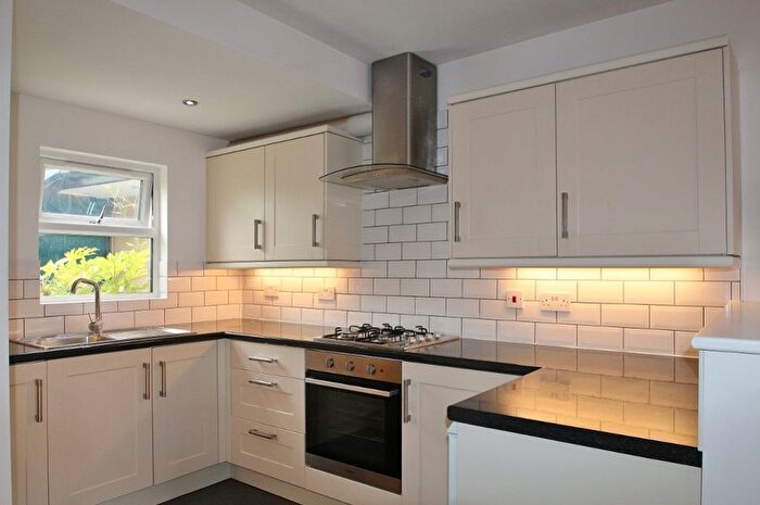 3 Bedroom Terraced House To Rent In Park Street, Cheltenham, GL50