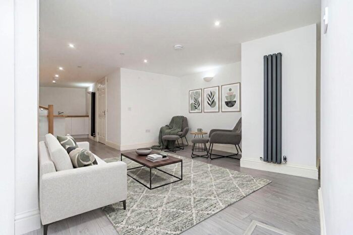 2 Bedroom Flat For Sale In Harrison Gardens, Shandon, Edinburgh, EH11