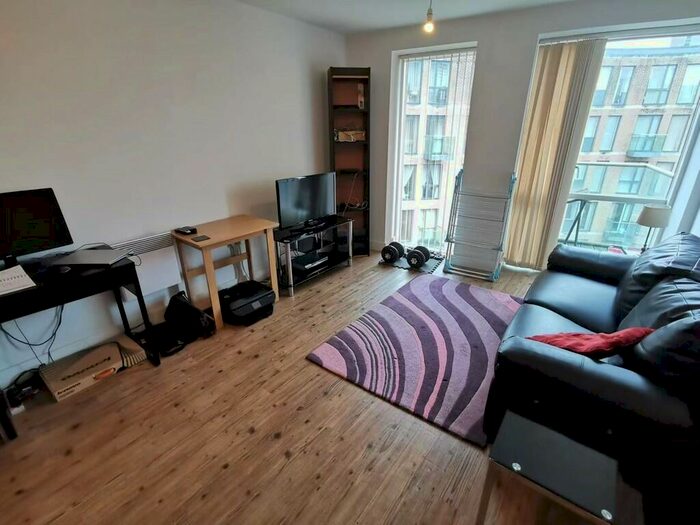 1 Bedroom Apartment To Rent In Iland Apartment, Essex Street, B5