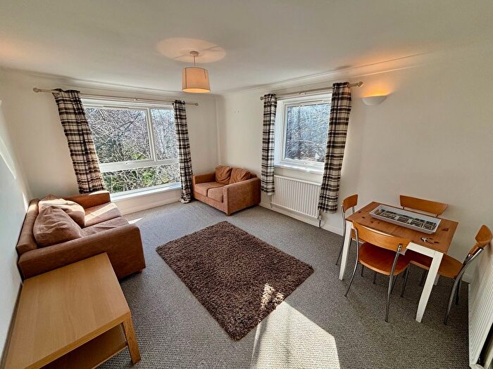 2 Bedroom Flat To Rent In Greystoke Gardens, Newcastle Upon Tyne, NE2