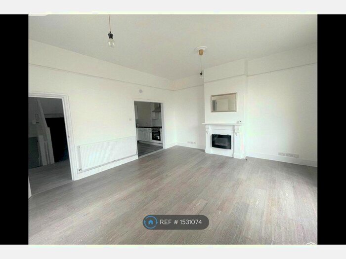 2 Bedroom Flat To Rent In Kent House Road, Beckenham, BR3