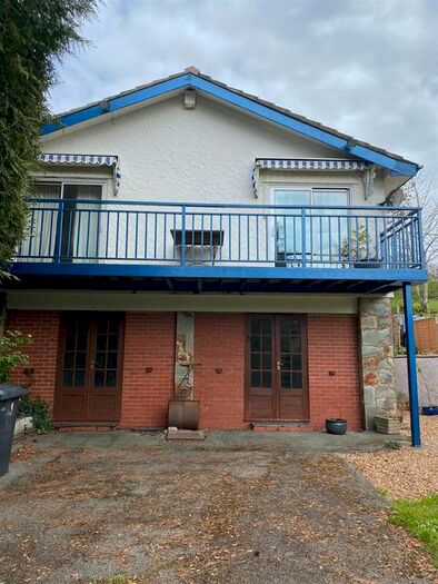 3 Bedroom Detached Bungalow For Sale In Abergele Road, Llanrwst, LL26