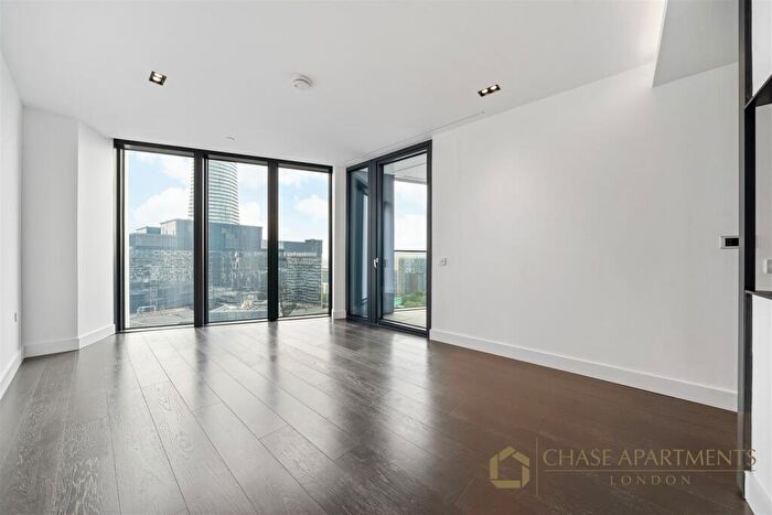 1 Bedroom Apartment To Rent In The Madison, Marsh Wall, Canary Wharf, E14