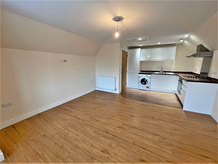 1 Bedroom Flat To Rent In Wrotham Road, Terance House, DA11