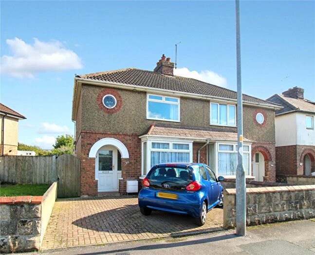 2 Bedroom Semi-Detached House For Sale In Elgin Drive, Swindon, Wiltshire, SN2