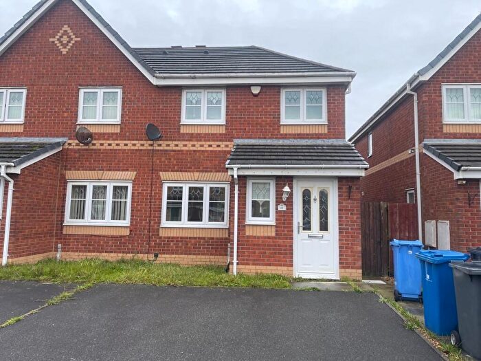 3 Bedroom House To Rent In Ambleside Drive, Kirkby, L33
