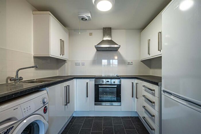 1 Bedroom Flat To Rent In Mansfield Road, Nottingham, NG1