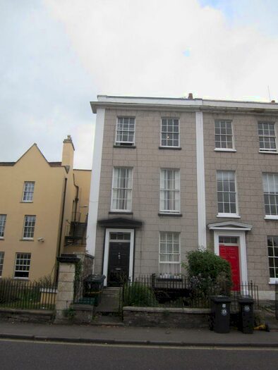 Studio To Rent In St Michaels Hill Grd Floor Back, BS2