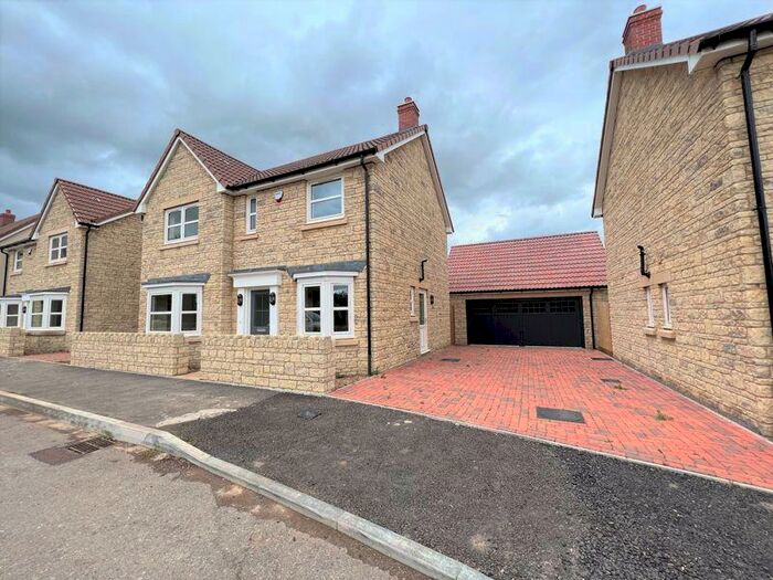 4 Bedroom Detached House To Rent In Cobblers Way, Westfield, BA3