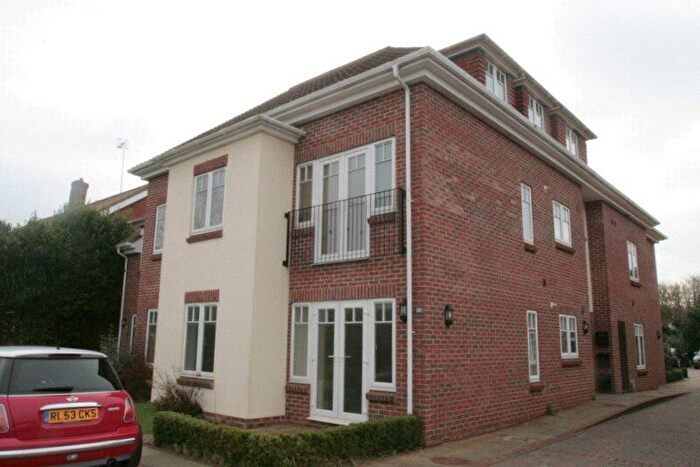 2 Bedroom Apartment To Rent In Worthing Road, East Preston, Littlehampton, West Sussex, BN16