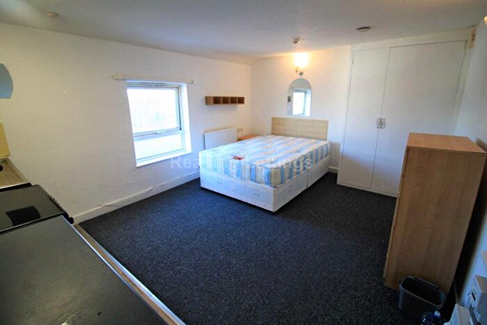 Studio To Rent In Southampton Street, Reading - Bedsit, RG1