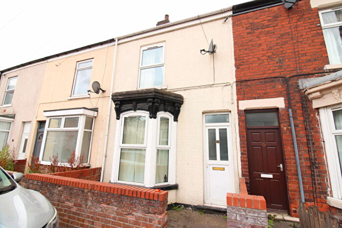 3 Bedroom Terraced House For Sale In Abercorn Street, Scunthorpe, DN16