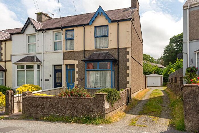 3 Bedroom End Of Terrace House For Sale In Capel Coch Road, Llanberis, Caernarfon, Gwynedd, LL55