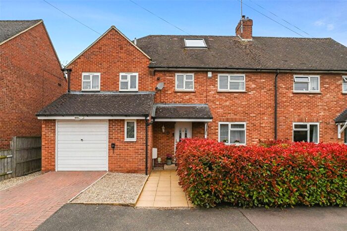 5 Bedroom Semi-Detached House For Sale In Rivey Way, Linton, Cambridgeshire, CB21