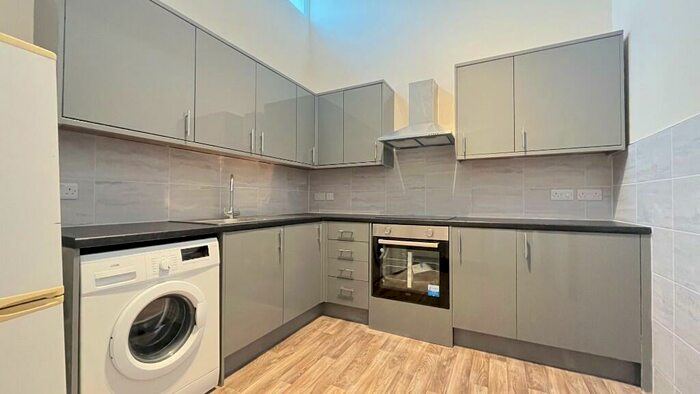 3 Bedroom Apartment To Rent In High Street, Ascot, Berkshire, SL5