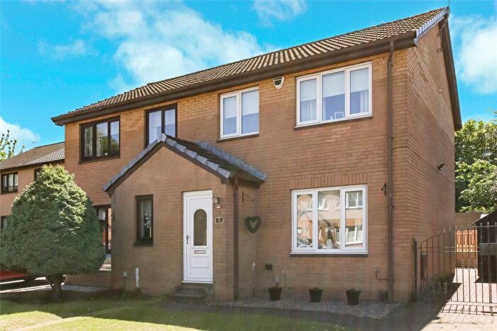 3 Bedroom Semi-Detached House For Sale In Golspie Avenue, Airdrie, North Lanarkshire, ML6