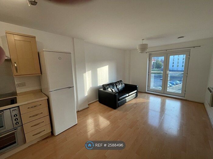 2 Bedroom Flat To Rent In Coode, Sheffield, S3