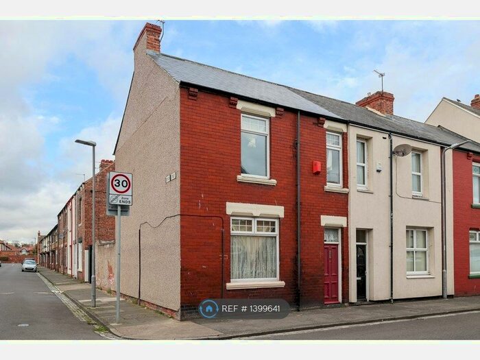 3 Bedroom Semi-Detached House To Rent In Mulgrave Road, Hartlepool, TS26