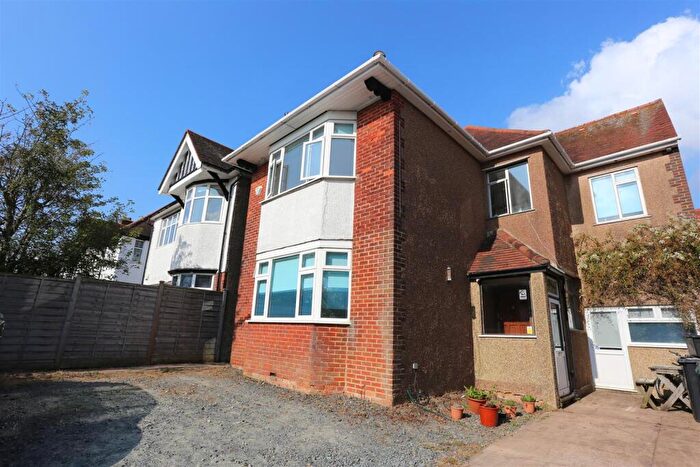 Studio To Rent In Dyke Road, Brighton, BN1