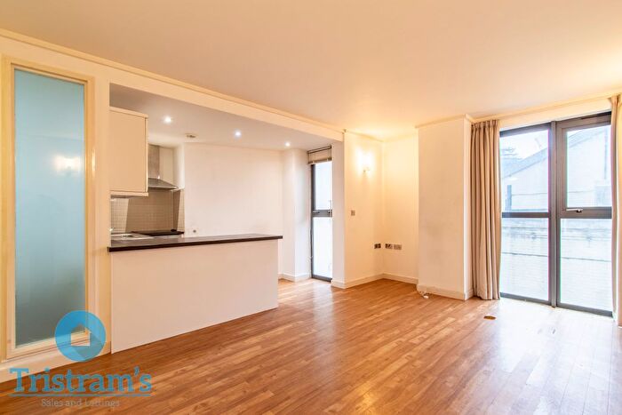 1 Bedroom Flat To Rent In The Ice House, Bolero Square, NG1