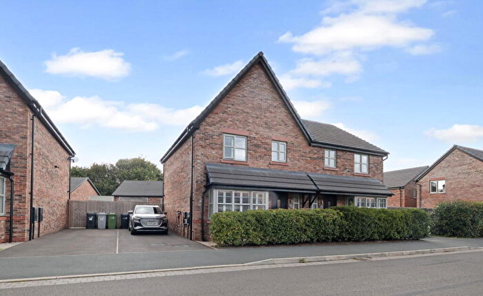 3 Bedroom Semi-Detached House To Rent In Wightman Avenue, Macclesfield, SK10