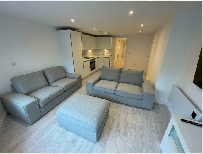 2 Bedroom Apartment To Rent In Kings Walk, City Centre, RG1