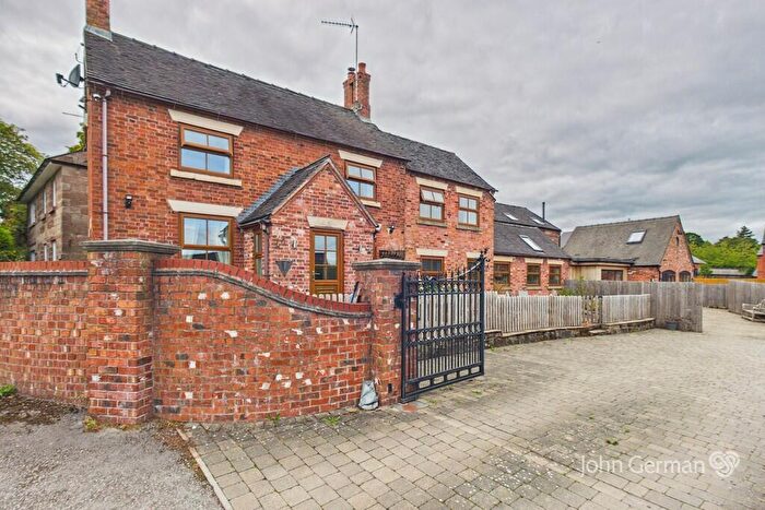 4 Bedroom Cottage For Sale In Saltersford Lane, Alton, ST10