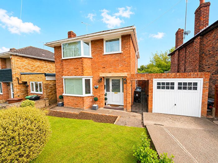 3 Bedroom Detached House For Sale In Honiton Gardens, Corby, NN18