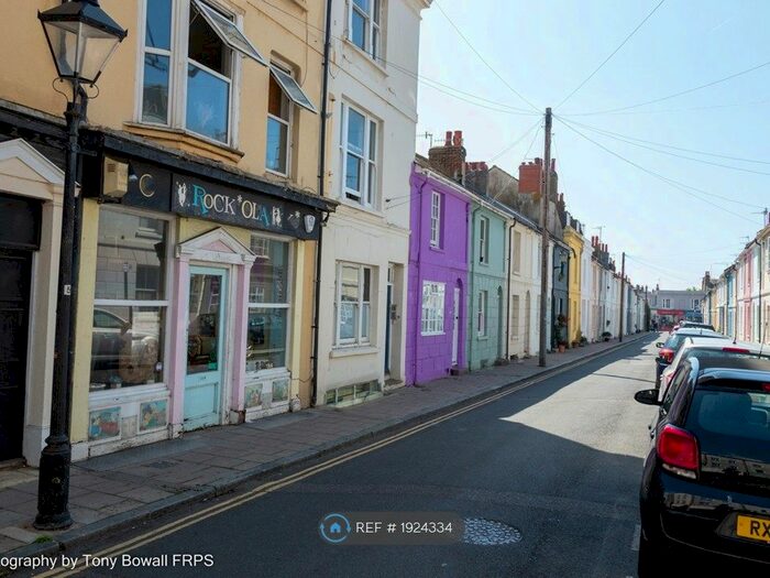 2 Bedroom Maisonette To Rent In Tidy Street, Brighton, BN1