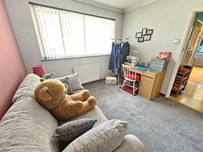 2 Bedroom Bungalow For Sale In Link Detached Bungalow, Bere Alston, PL20