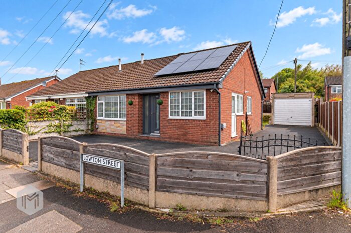 2 Bedroom Semi-Detached Bungalow For Sale In Lowton Street, Radcliffe, M26