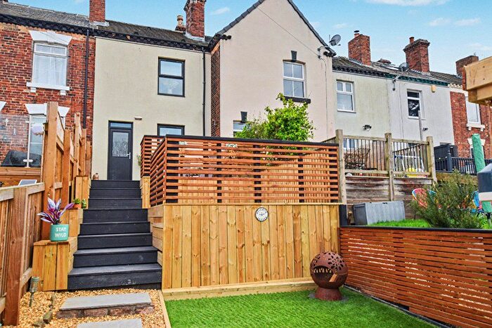 2 Bedroom Terraced House For Sale In Dennington Lane, Crigglestone, Wakefield, West Yorkshire, WF4