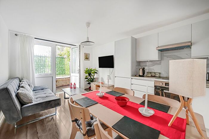 2 Bedroom Flat For Sale In Fernhead Road, Maida Vale, W9
