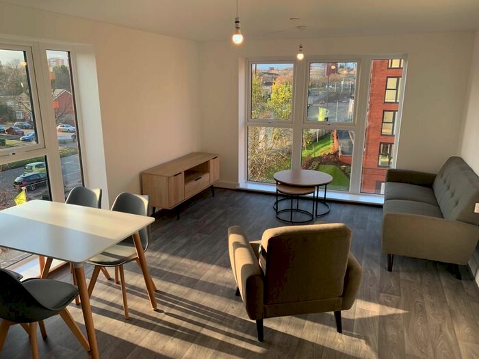 2 Bedroom Flat To Rent In Berrington Place, St Lukes Road, Birmingham, B5