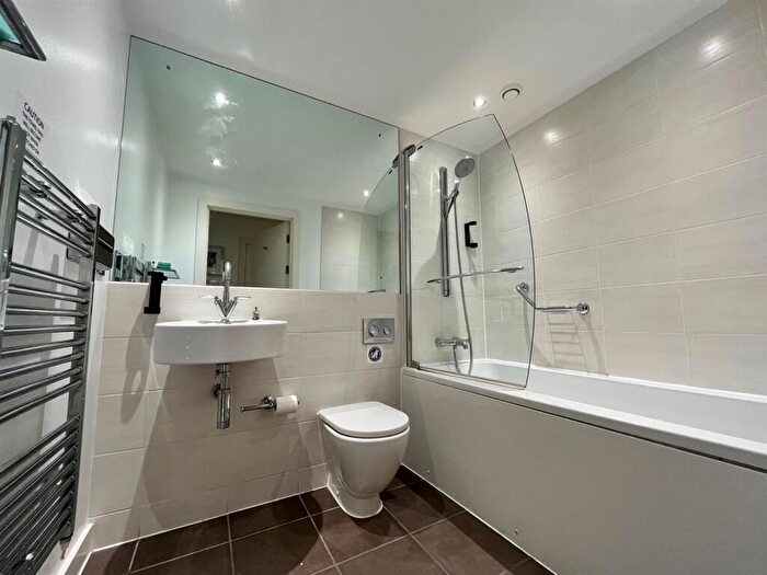 2 Bedroom Flat For Sale In Icon, Shudehill, Manchester, M4