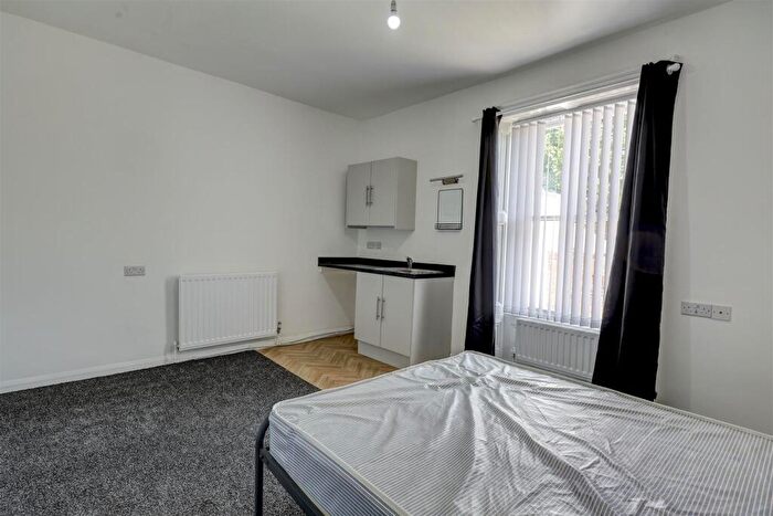 1 Bedroom Property To Rent In Newtown Road, Carlisle, CA2