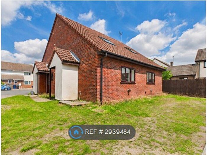 1 Bedroom Terraced House To Rent In Wren Close, Bury St Edmunds, IP28