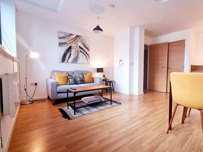 1 Bedroom Apartment To Rent In Mann Island, Liverpool, L3