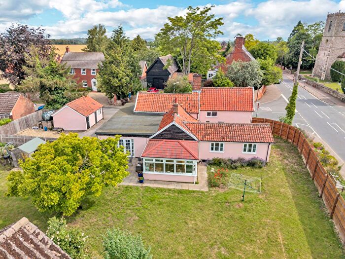 4 Bedroom Detached House For Sale In Nethergate Street, Hopton, IP22