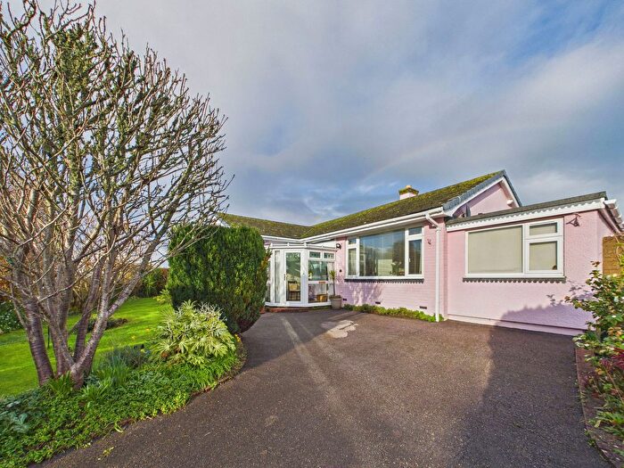 3 Bedroom Bungalow For Sale In Langdon Fields, Galmpton, Brixham, TQ5