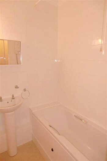 1 Bedroom Retirement Property To Rent In Homeabbey House, High Street, Tewkesbury, GL20
