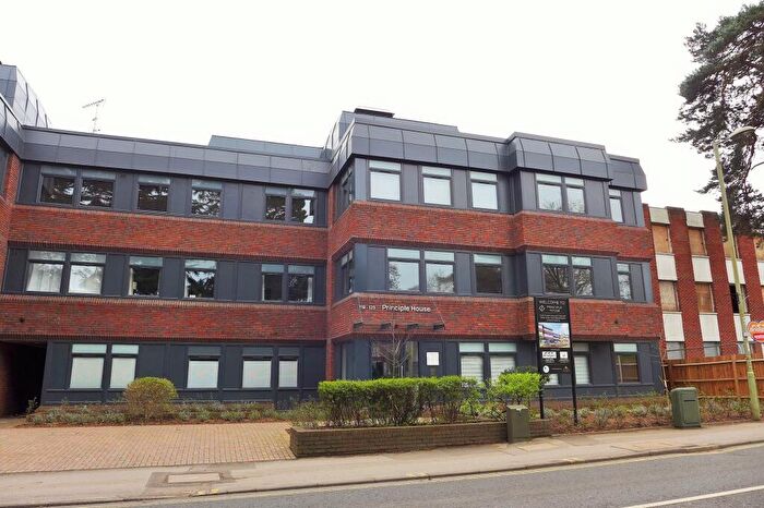 1 Bedroom Flat To Rent In Fleet Road, Fleet, GU51