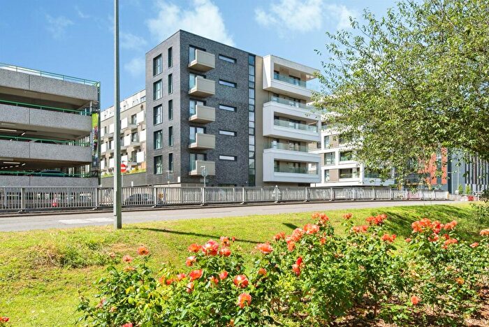 1 Bedroom Apartment For Sale In Park Place, Stevenage, SG1